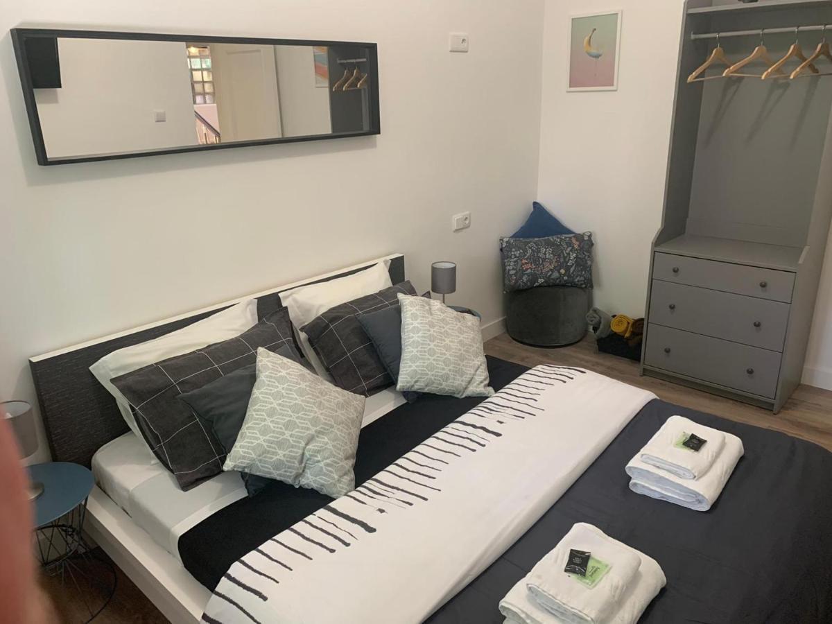 Standard Double Suite